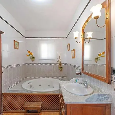 Rural House Tijoco Bajo With Jacuzzi Adeje ホテル *